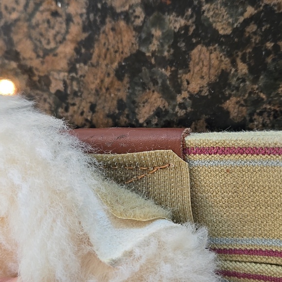 Edgewood Leather Horse Girth with Sheepskin Lining 52 - Picture 4 of 5